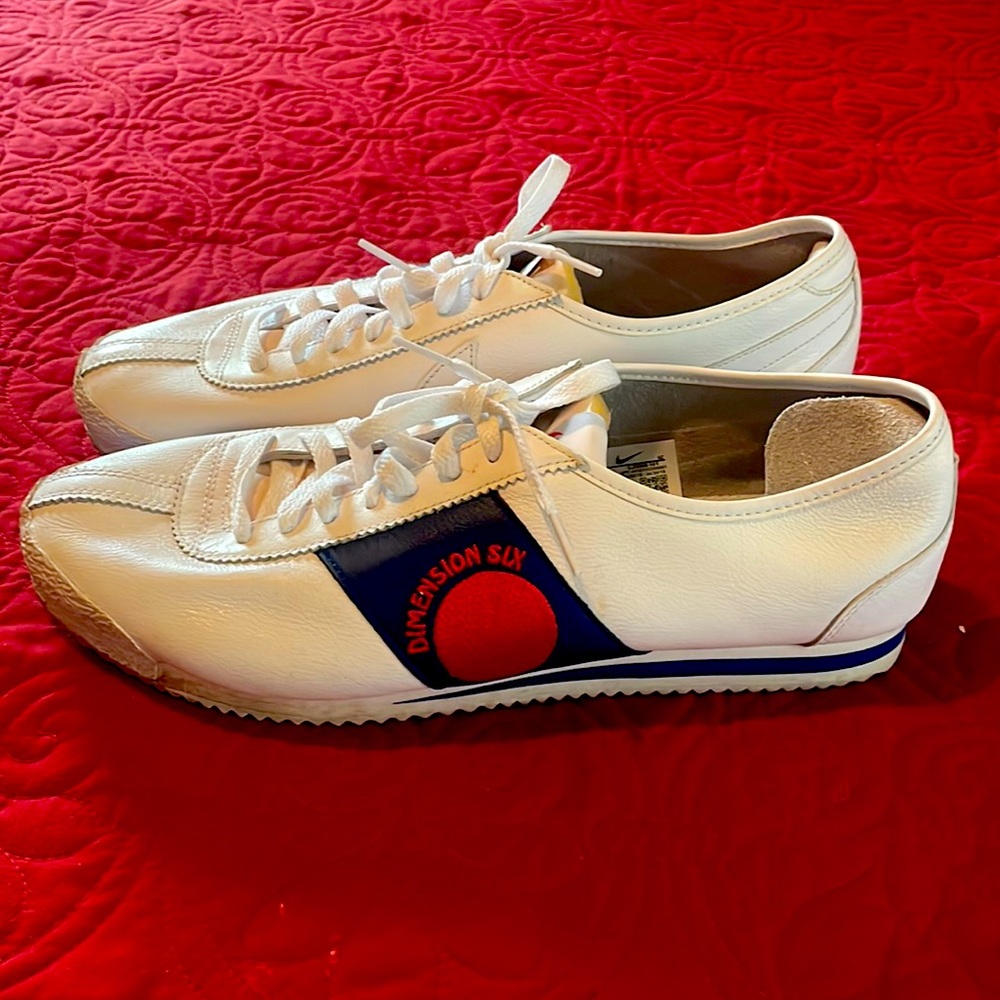Nike Sneakers